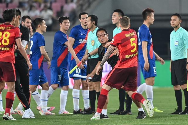 浓眉38+12詹姆斯27+10 湖人力克猛龙终结连败