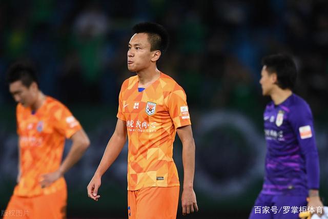 班凯罗31+14萨格斯24分 魔术大胜骑士追至1-2