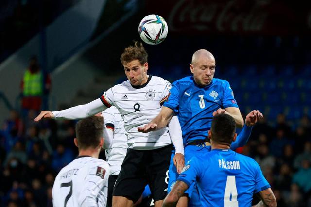 2026十堰马拉松鸣枪开跑 上万跑者领略“山水车城”